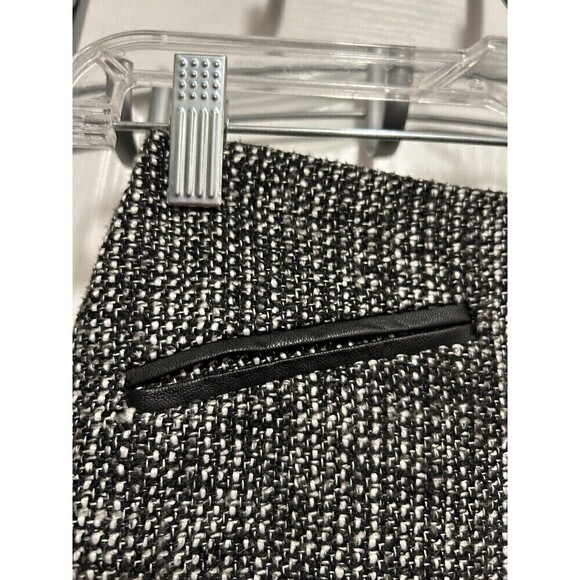 Banana Republic Tweed Mini Skirt Women’s Size 4 Black White Woven Texture Zipper - Picture 6 of 13